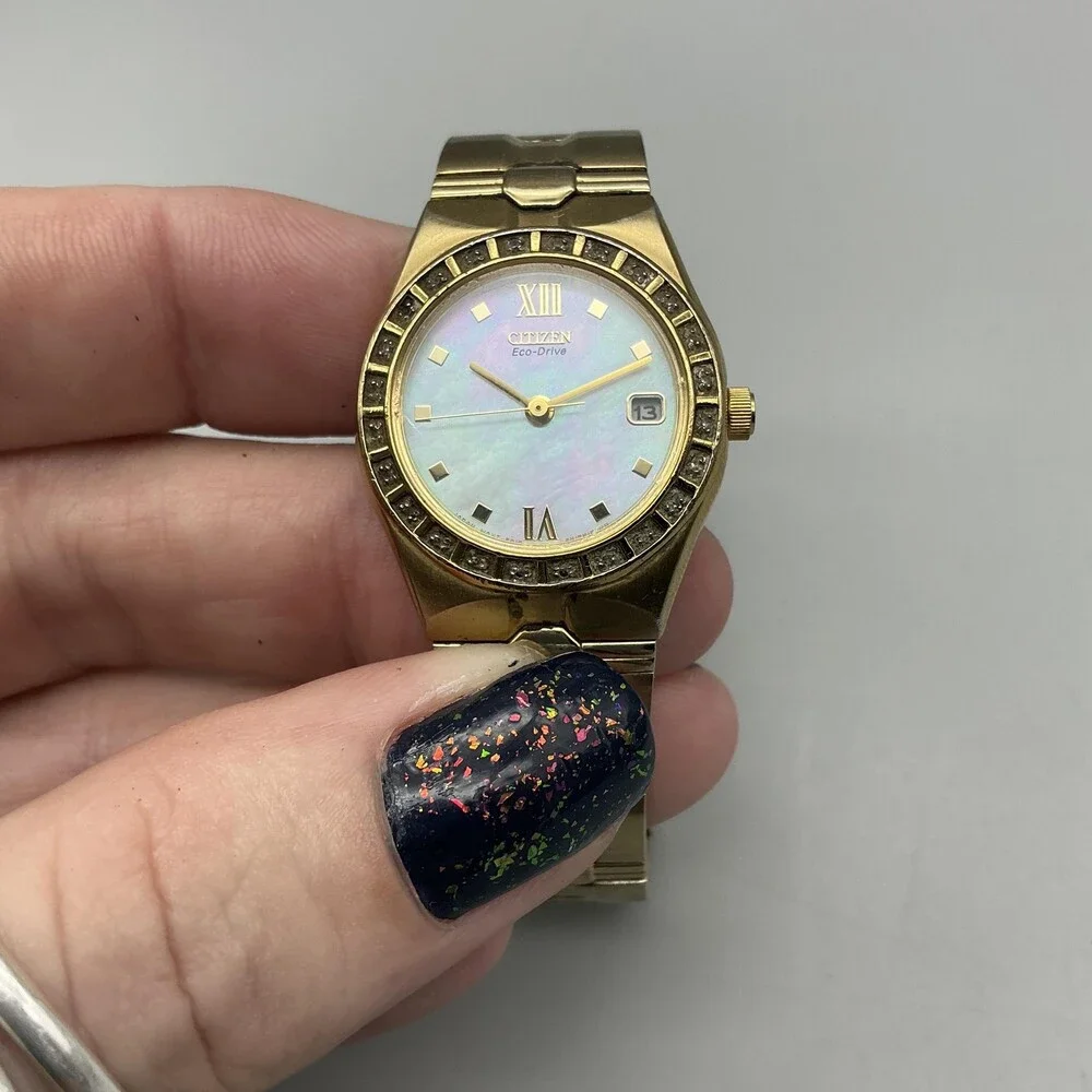 Citizen Eco-Drive Womens Watch 24mm Gold Tone E010-S008646 MOP Crystals 6